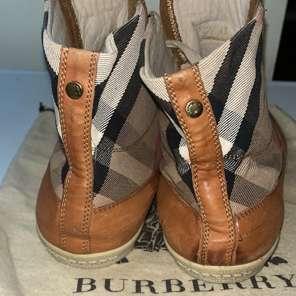 Burberry Men's Brown High-Top Sneakers - Picture 5 of 8
